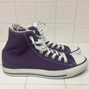 Converse High Top Sneaker